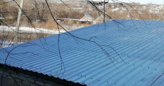 Демонтаж поликарбоната с крыши в Усть-Джегуте - услуги по доступной цене от 614 рублей